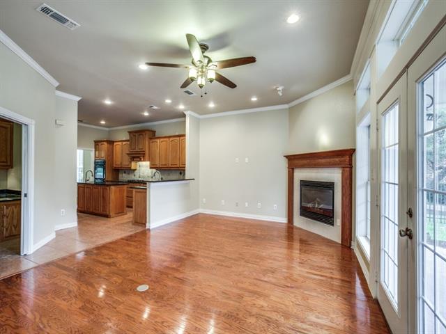 119 Sugartree Circle, Lipan, TX 76462