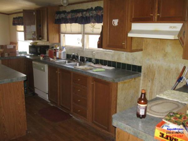 1673 Private Road 1037