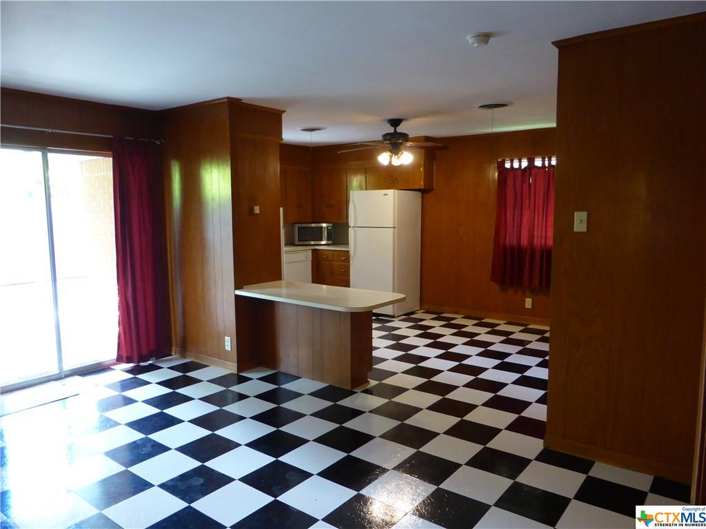 2006 S 49th Street, Temple, TX 76504