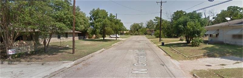 1100 N Crockett, Cameron, TX 76520