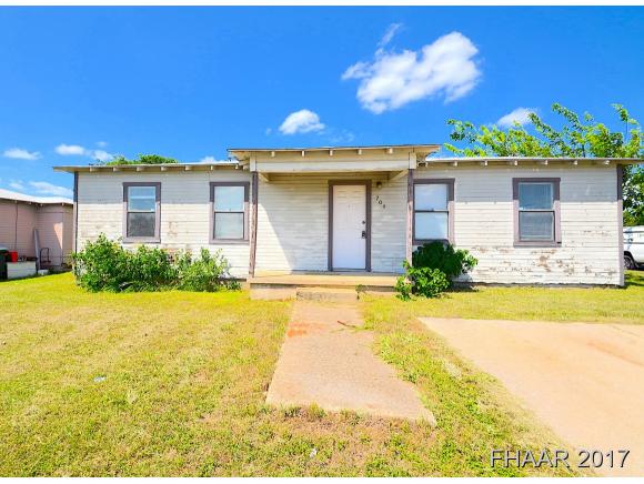 704 W Avenue B, Copperas Cove, TX 76522