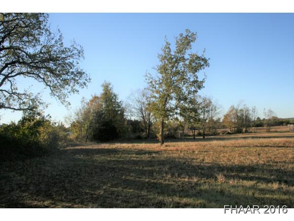 222 Clayton Dr, Gatesville, TX 76528