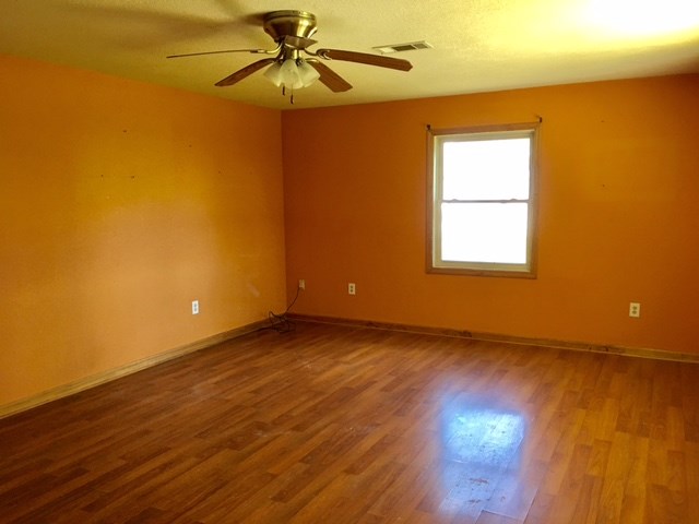 993 County Road 3384, Kempner, TX 76539