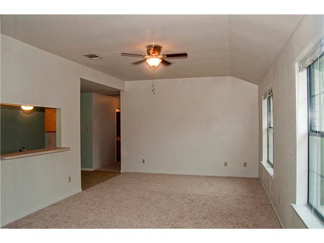 1002 Hickory ST, Kempner, TX 76539