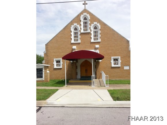 1102-1104 N 4Th Street