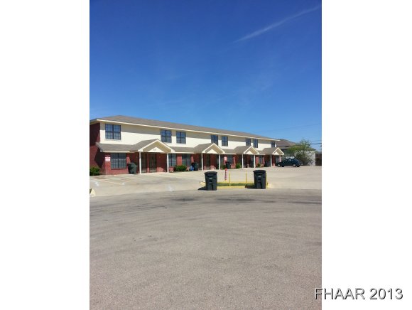 711 West Hallmark Avenue
