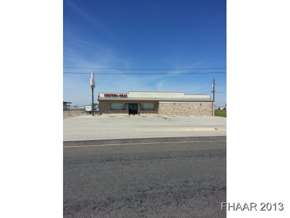 711 West Hallmark Avenue