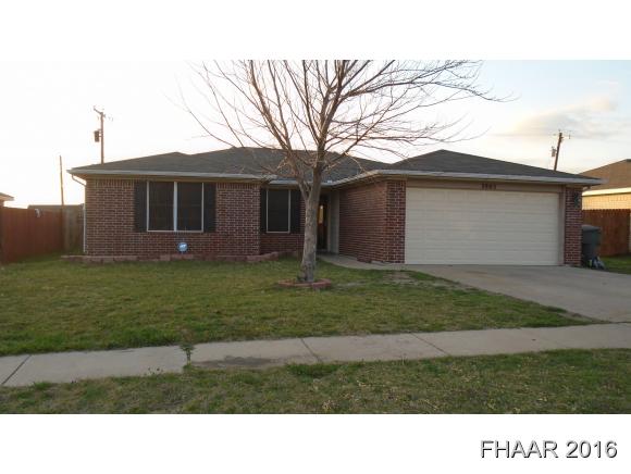 2805 Boswell Dr