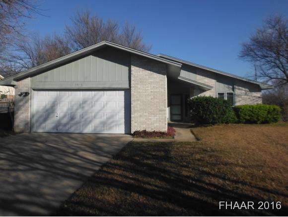 2912 Janis Dr