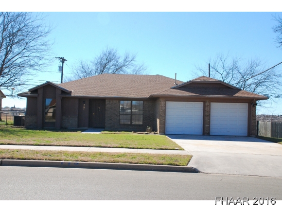 2912 Janis Dr