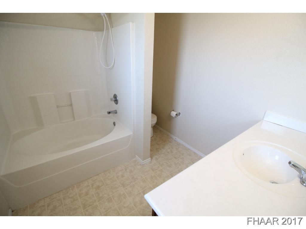 1302Copper Creek Dr, Killeen, TX 76549