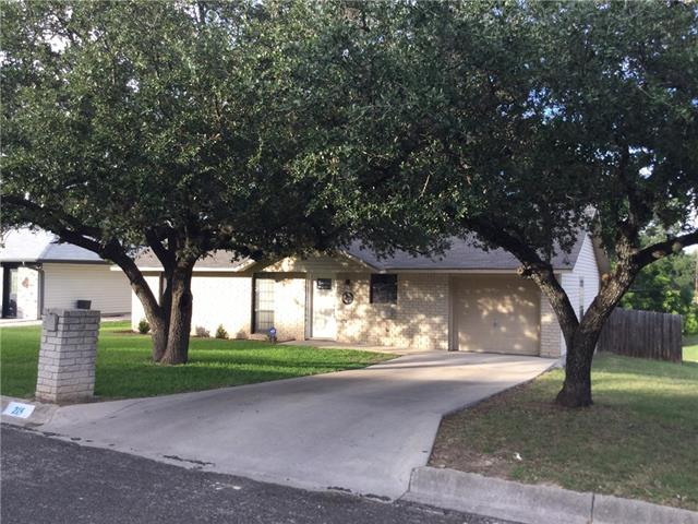 215 Landon Drive, Lampasas, TX 76550