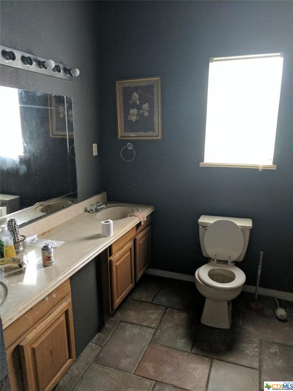 437 FM, Rogers, TX 76569