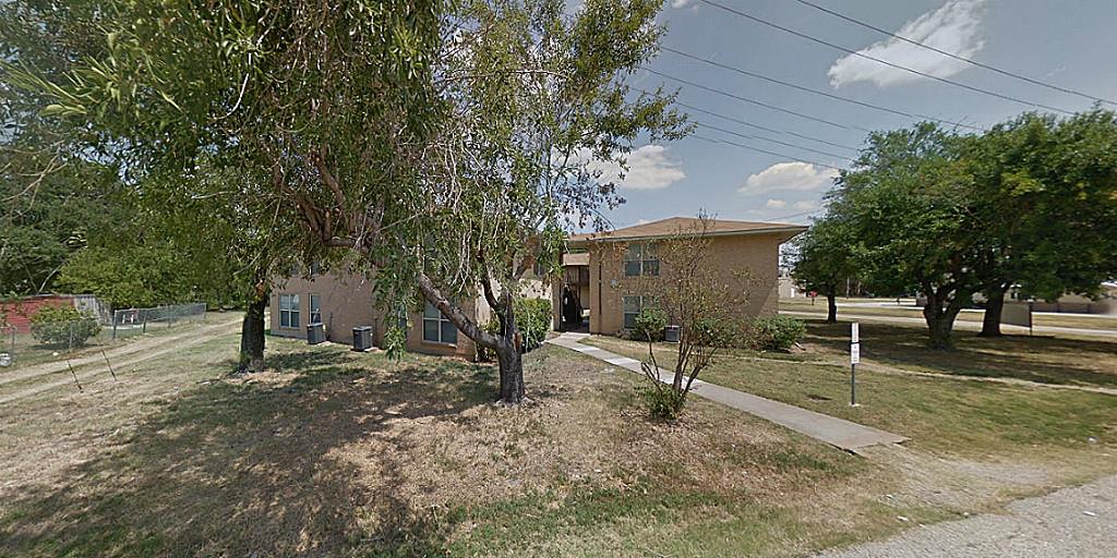 306 West Avenue, Rosebud, TX 76570