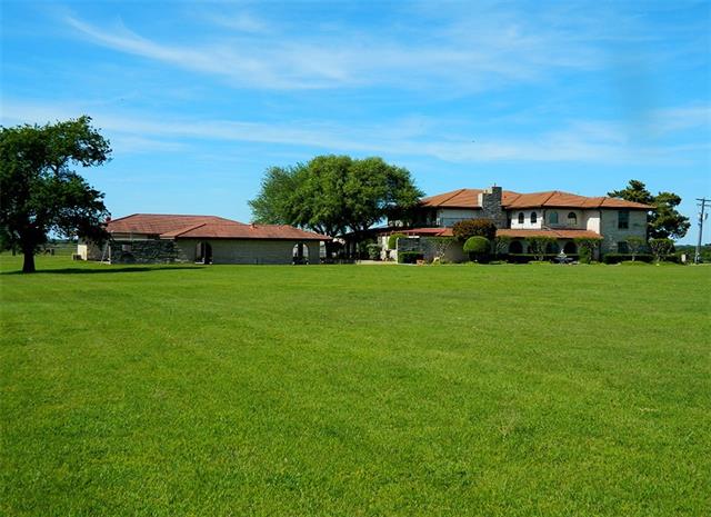 847 ST HWY 174, Blum, TX 76627