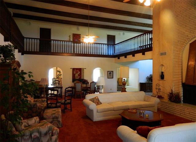 847 ST HWY 174, Blum, TX 76627
