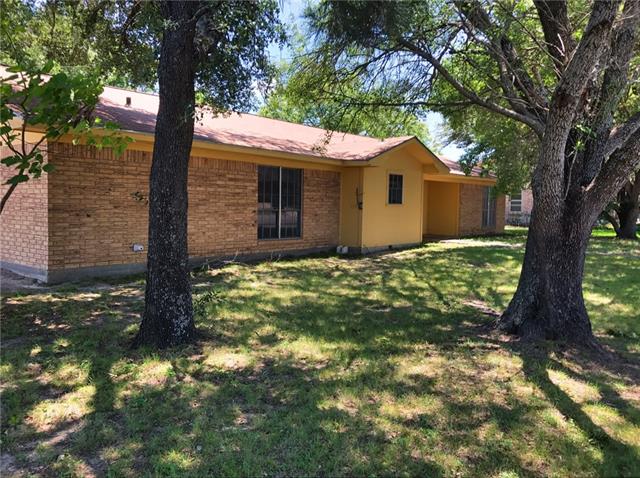 711 N Avenue O, Clifton, TX 76634