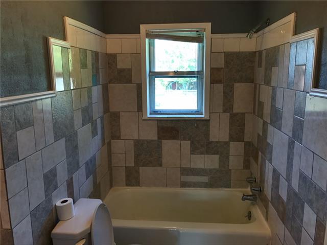 707 N Avenue O, Clifton, TX 76634