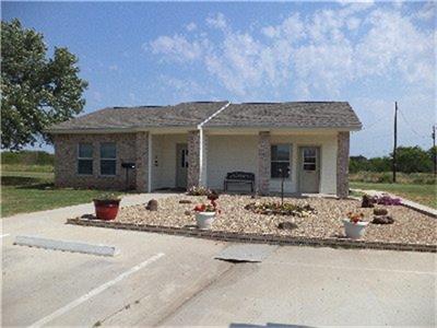 921 N Tyrus, Groesbeck, TX 76642