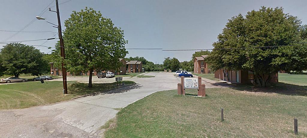 603 Parkside Drive, Groesbeck, TX 76642