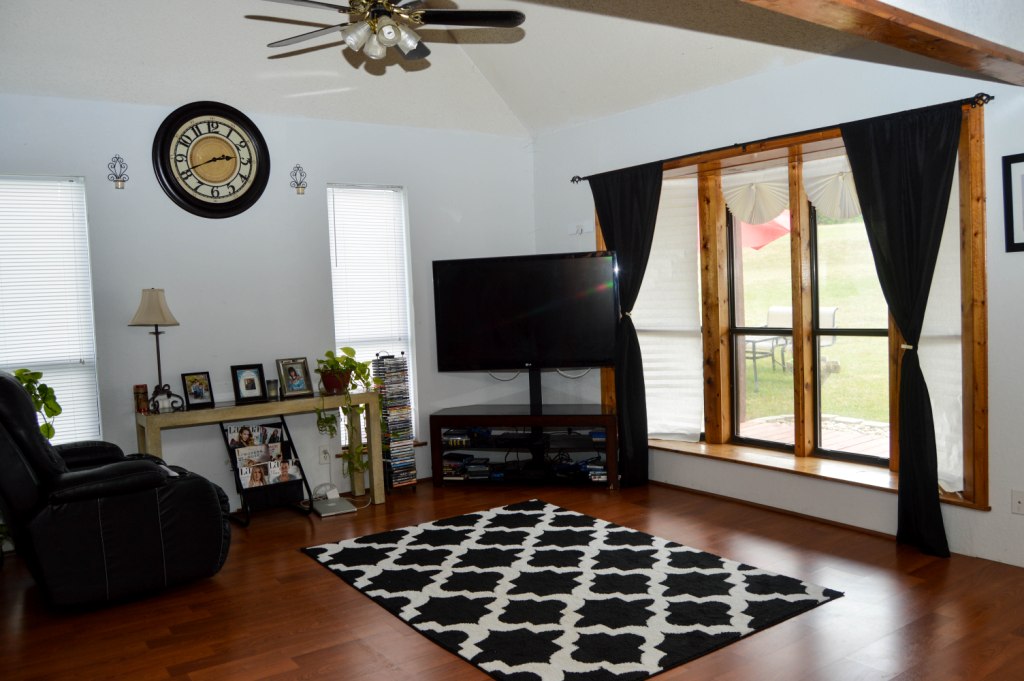 117 PR 480, Hillosboro, TX 76645