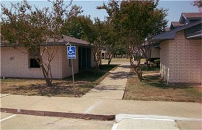 1421 Mcclanahan, Marlin, TX 76661