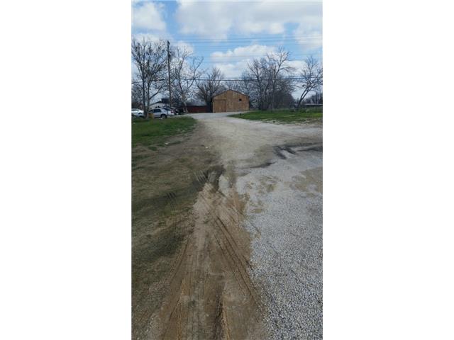 300 S Belknap Street, Mexia, TX 76667