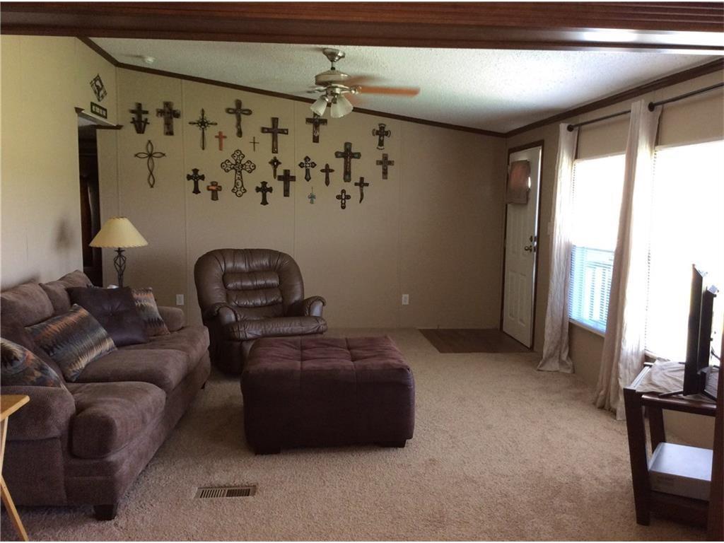 215 County Road 2344, Richland, TX 76681