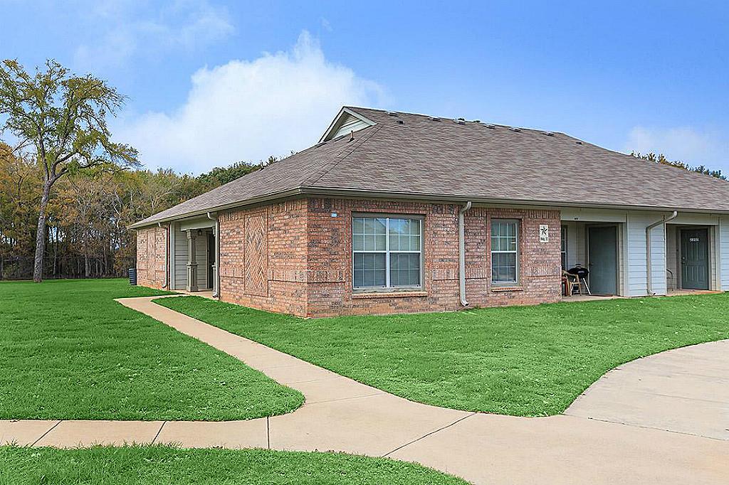 2405 Jj Flewellen Road, Waco, TX 76704