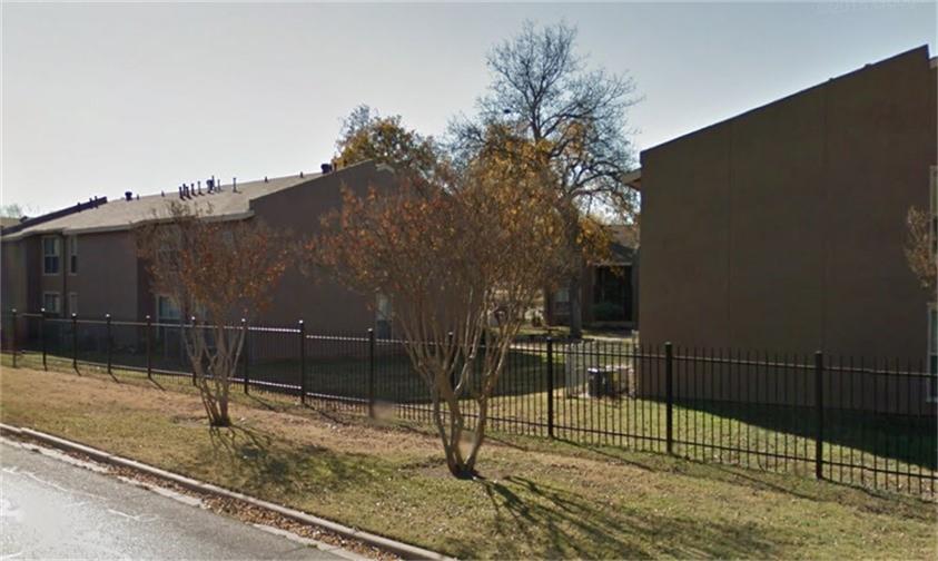 1100 N 6th Street, Waco, TX 76707