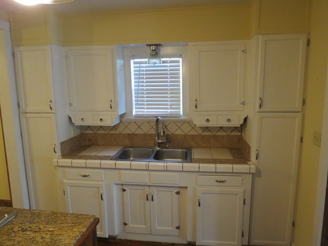 304 Avenue F, Mason, TX 76856