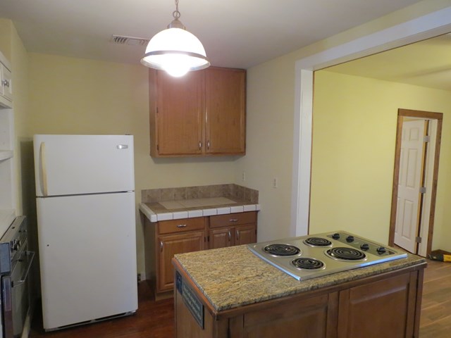 304 Avenue F, Mason, TX 76856