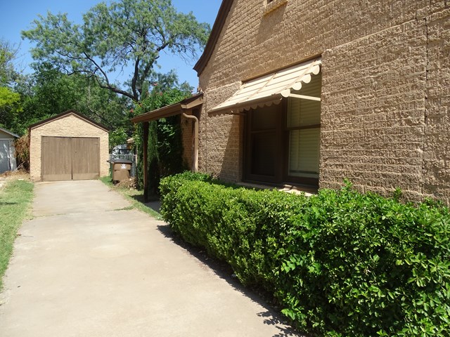 1411 Kenwood, San Angelo, TX 76901
