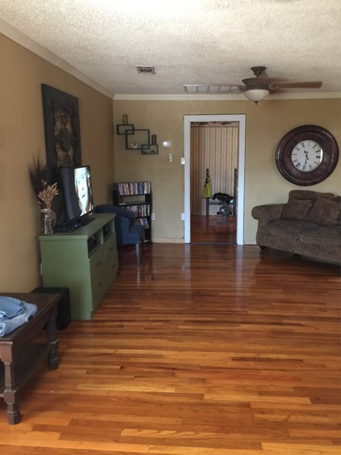 3000 Travis, San Angelo, TX 76903