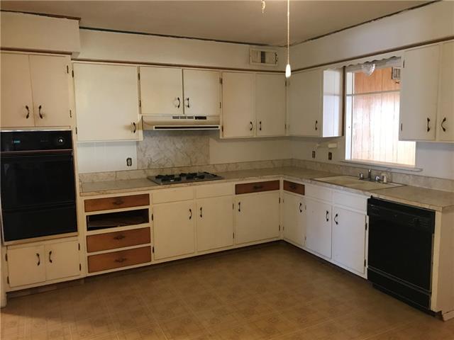 3518 S Oxford Dr, San Angelo, TX 76904