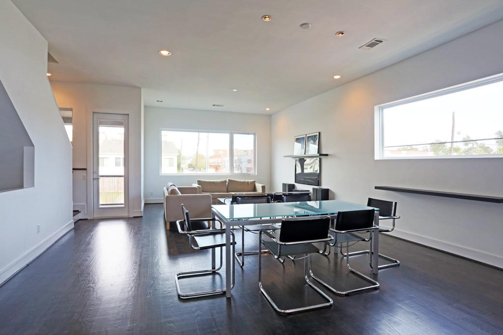2334 Commerce, Houston, TX 77003
