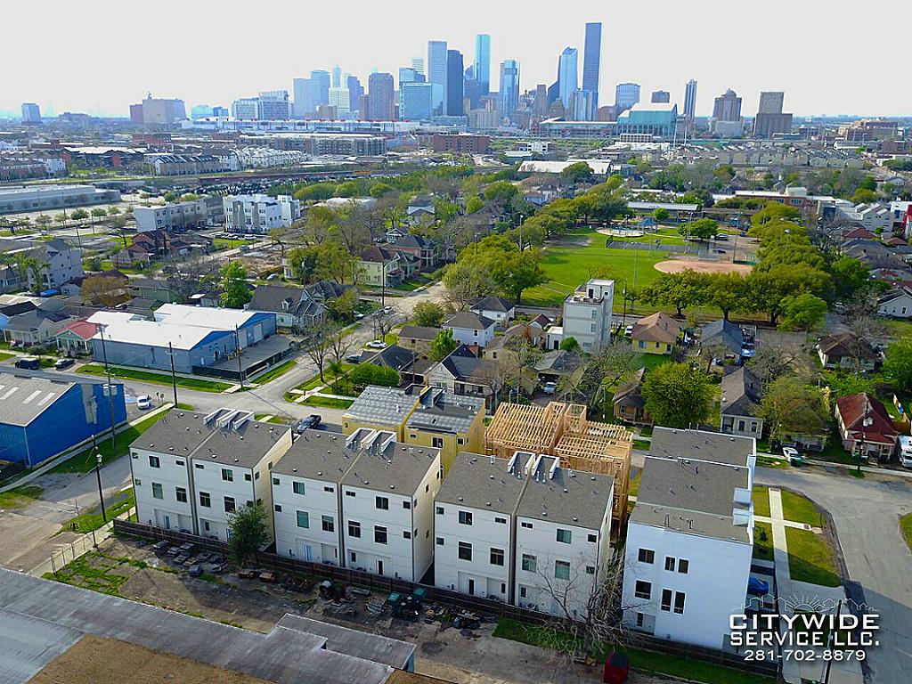 3203 Garrow, Houston, TX 77003