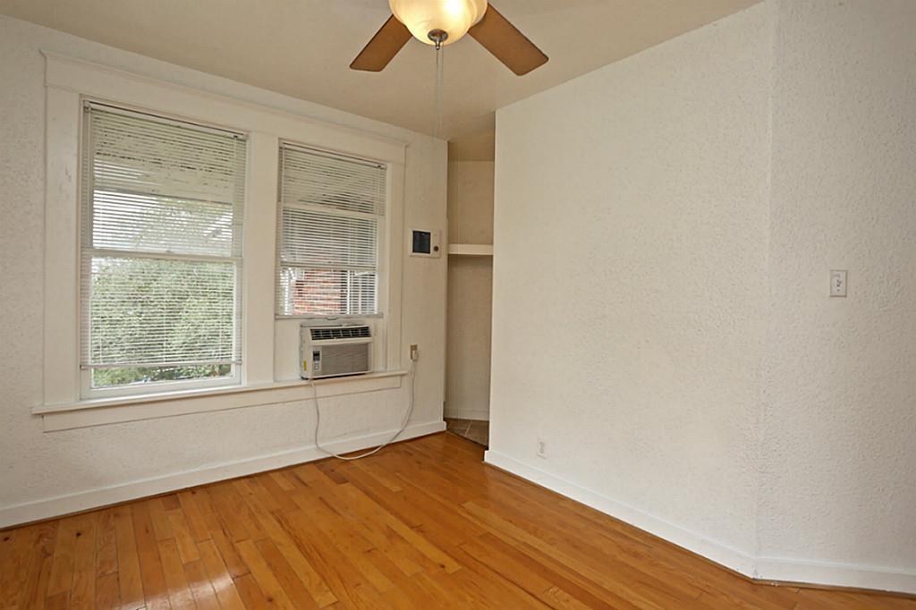 1601 Francis Street, Houston, TX 77004