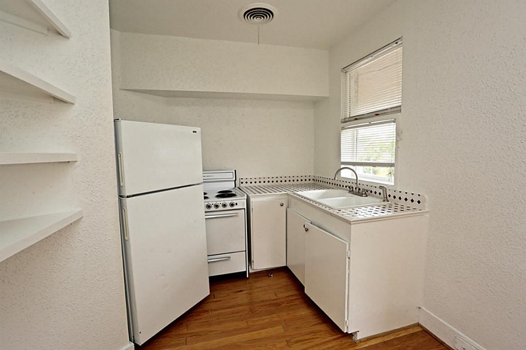 1601 Francis Street, Houston, TX 77004