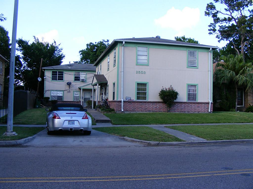 2501 Cleburne Street, Houston, TX 77004
