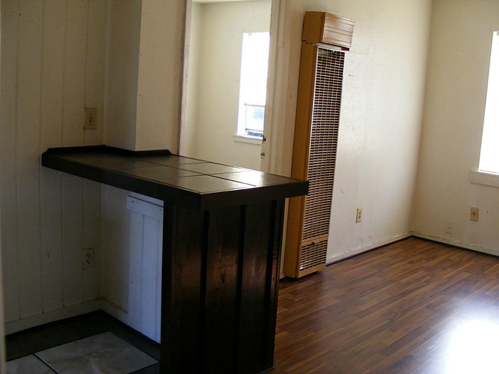 2501 Cleburne Street, Houston, TX 77004
