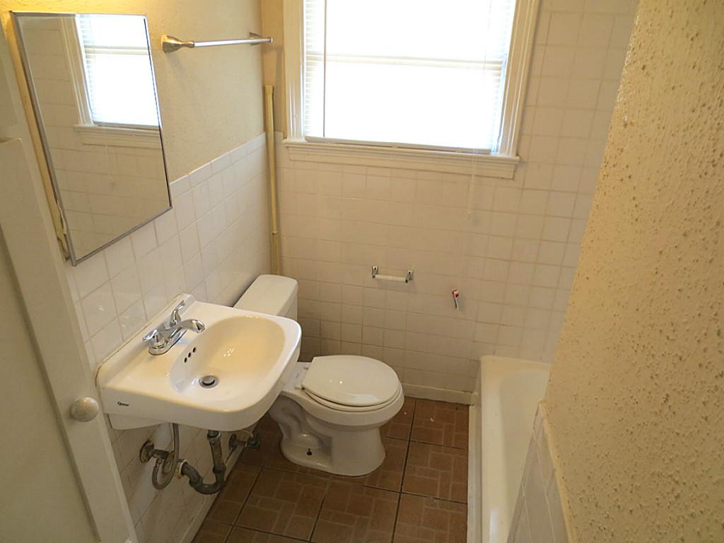 1801 Palm Street, Houston, TX 77004