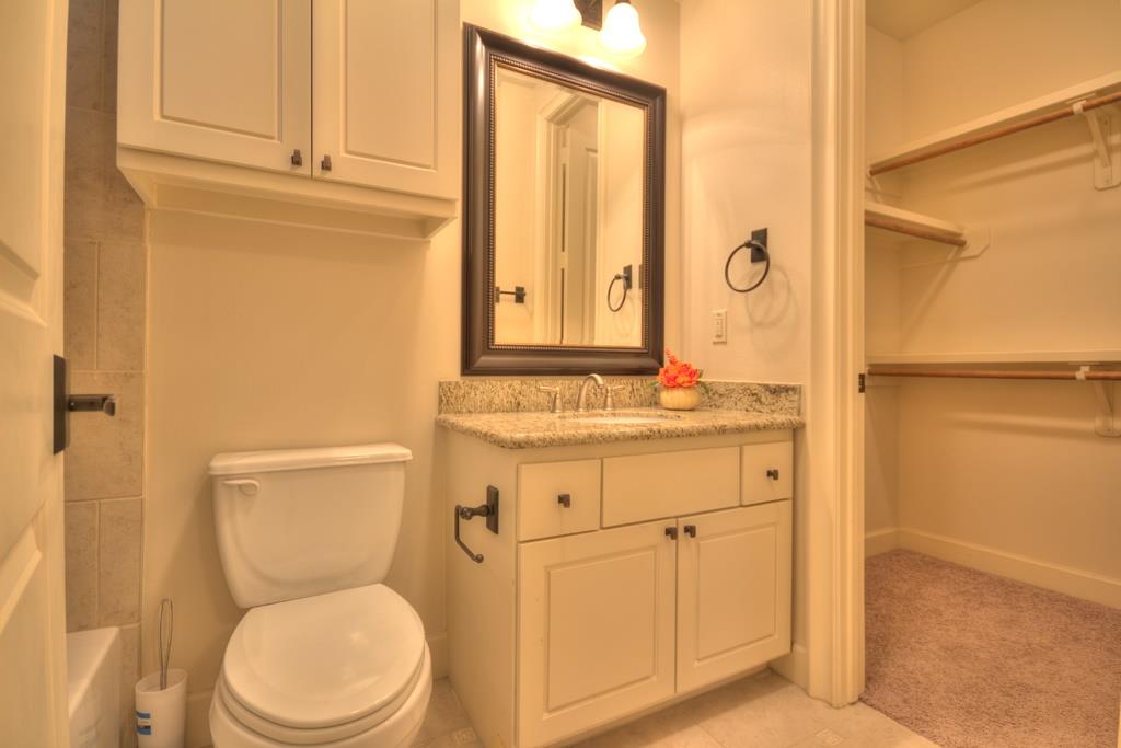 330 Bomar Street, Houston, TX 77006
