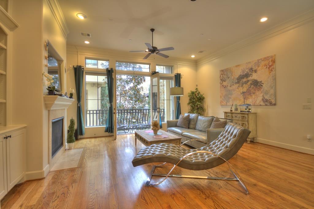 330 Bomar Street, Houston, TX 77006