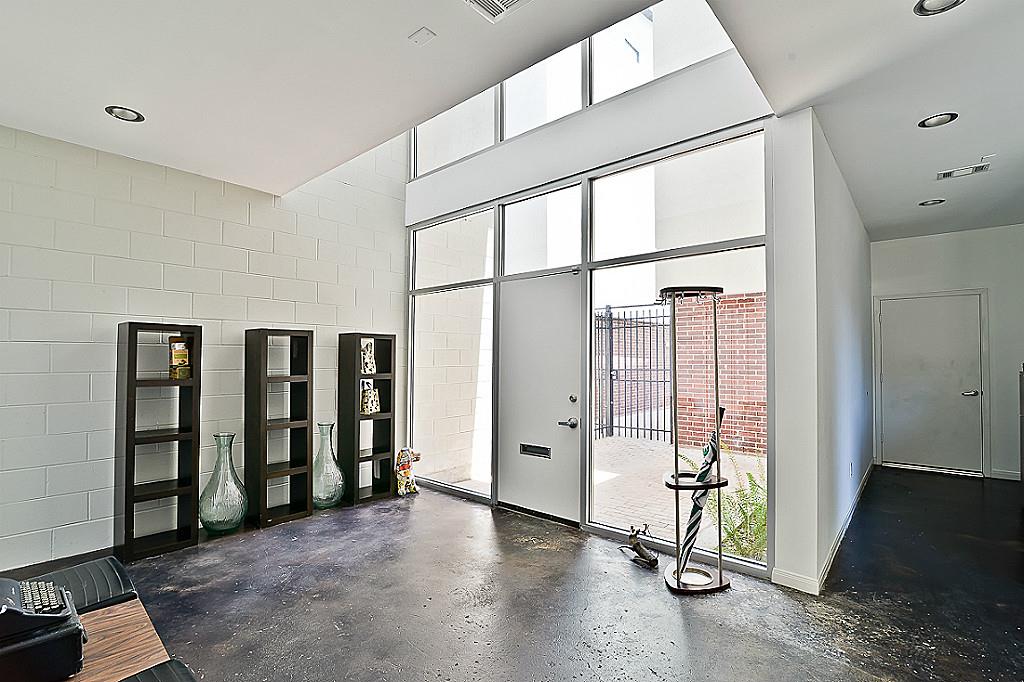 2008 Crocker, Houston, TX 77006