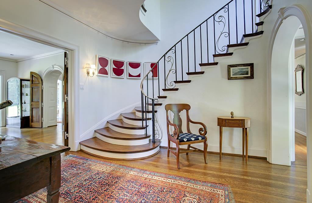 1323 North Boulevard, Houston, TX 77006