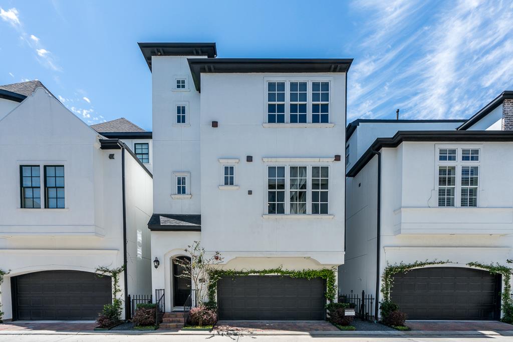 2705 Cohn Arbor, Houston, TX 77007