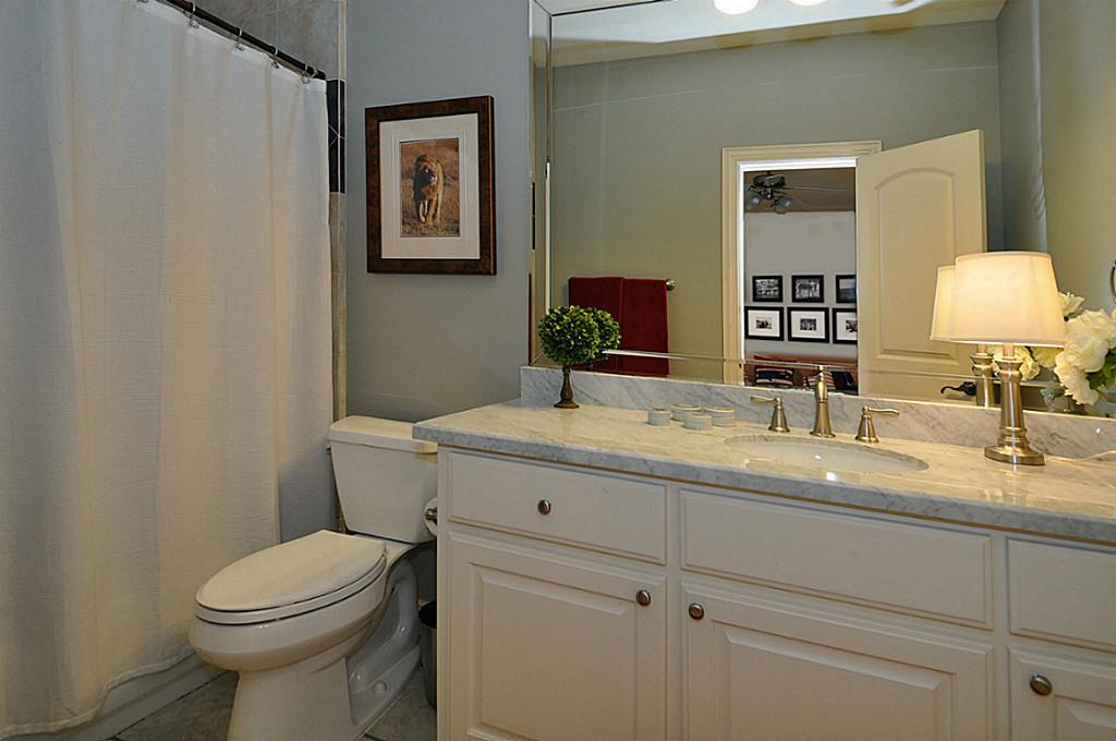 4303 Blossom Street, Houston, TX 77007