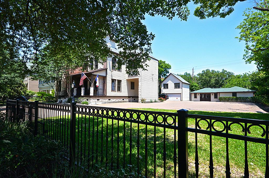 420 Heights, Houston, TX 77007