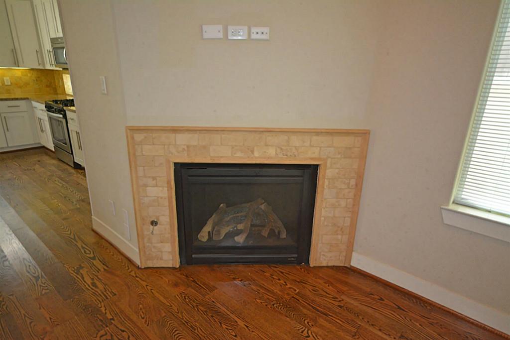 5615 Darling Street, Houston, TX 77007